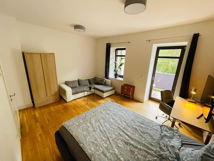 Charmante Wohnung Im Gruenen Lipsia Esterno foto